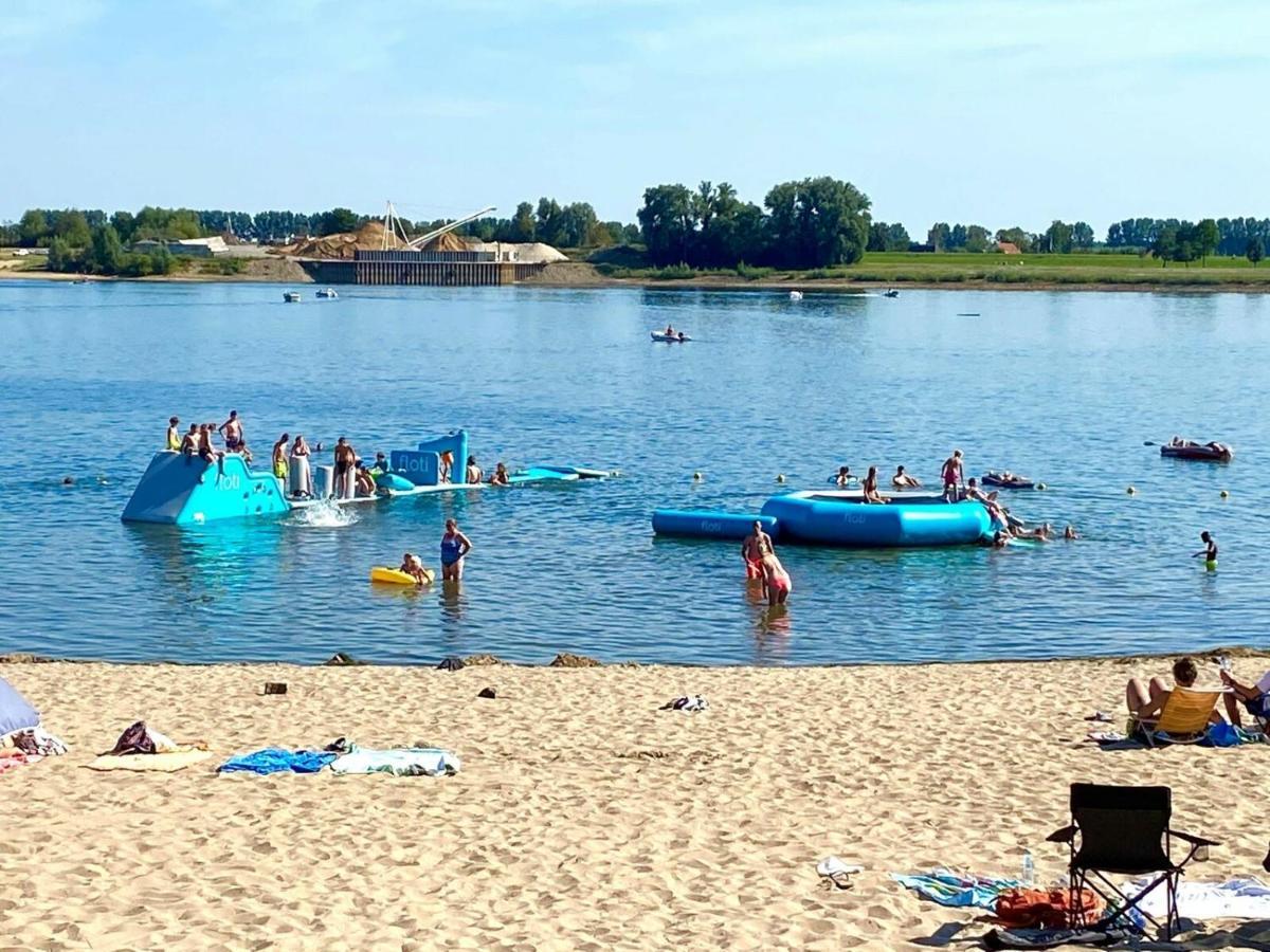 Ferienhaus Luxchalet #Vaju Lathum# Am See, Strand, Pool, Nationalpark Екстериор снимка
